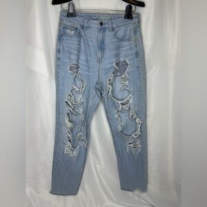 American Eagle Outfitters Light Blue Distressed Jeans